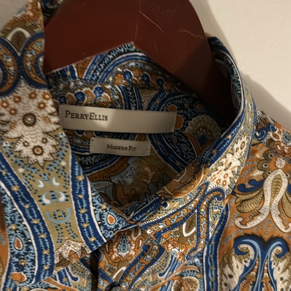 Perry Ellis Blue and Brown Paisley Button Down Shirt Sz XL - Picture 3 of 5